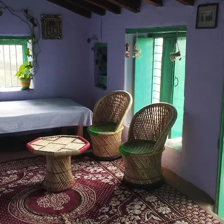 Dwarahat Village Farmstay- Babaji'S Cave Room photo