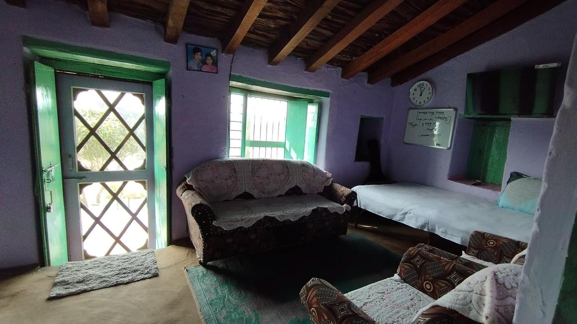 Village Farmstay- Babaji's Cave
