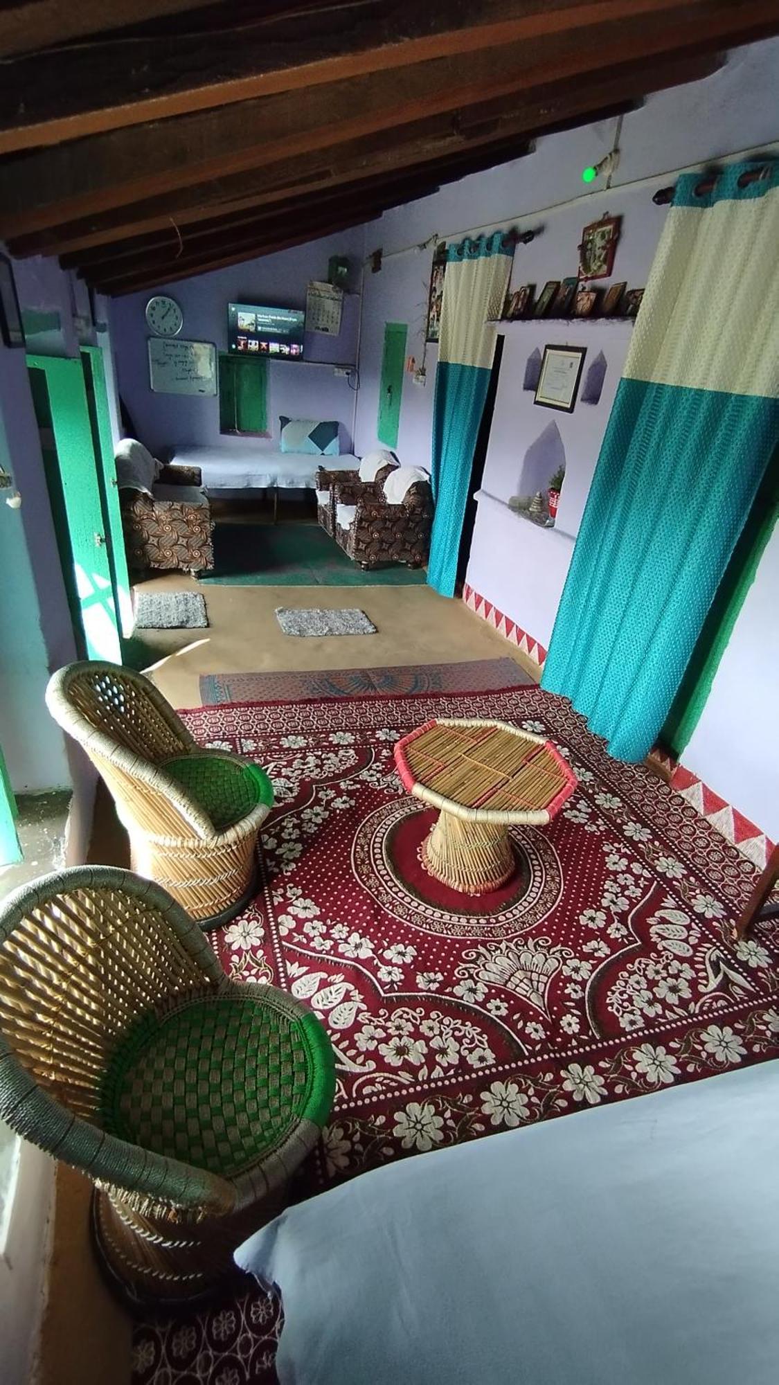 Village Farmstay- Babaji's Cave