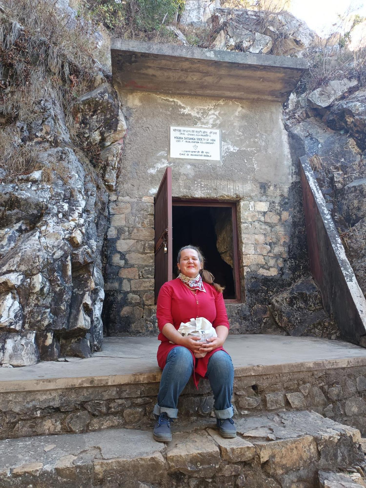 Village Farmstay- Babaji's Cave *